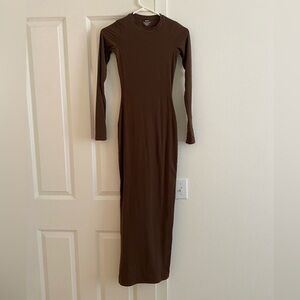 Skims Fits Everybody long sleeve maxi dress